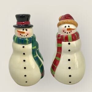 Hallmark NEW Vintage Snowmen Salt & Pepper Ceramic Shakers for Christmas